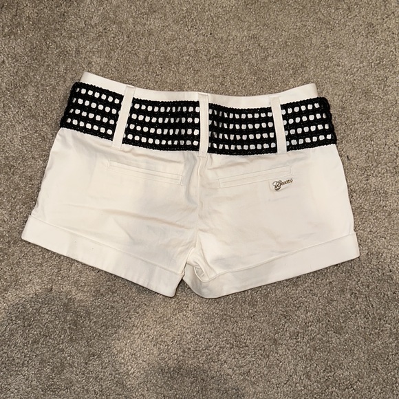 Guess shorts - Picture 2 of 3